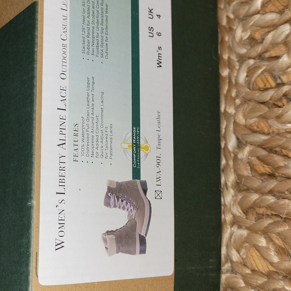 Liberty Alpine Lace Muck Boot - Picture 8 of 11